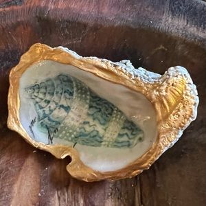 4” Hand Painted Decoupage Oyster Shell